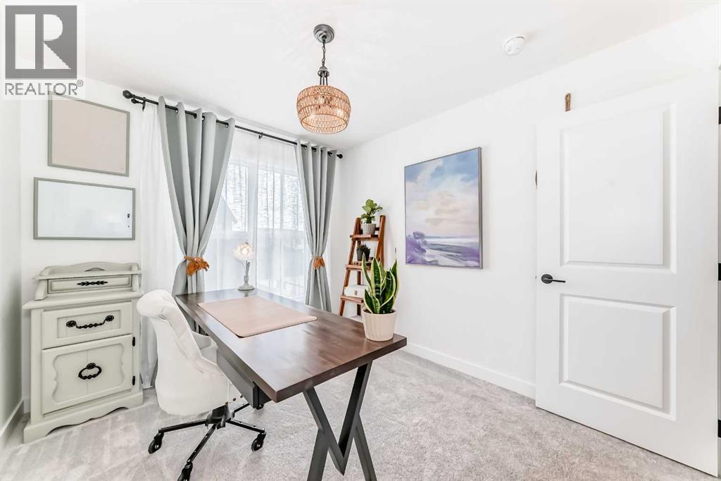 32 Sugarsnap Way Se, Calgary, Alberta T3S 0K4 - Photo 23 - A2327484