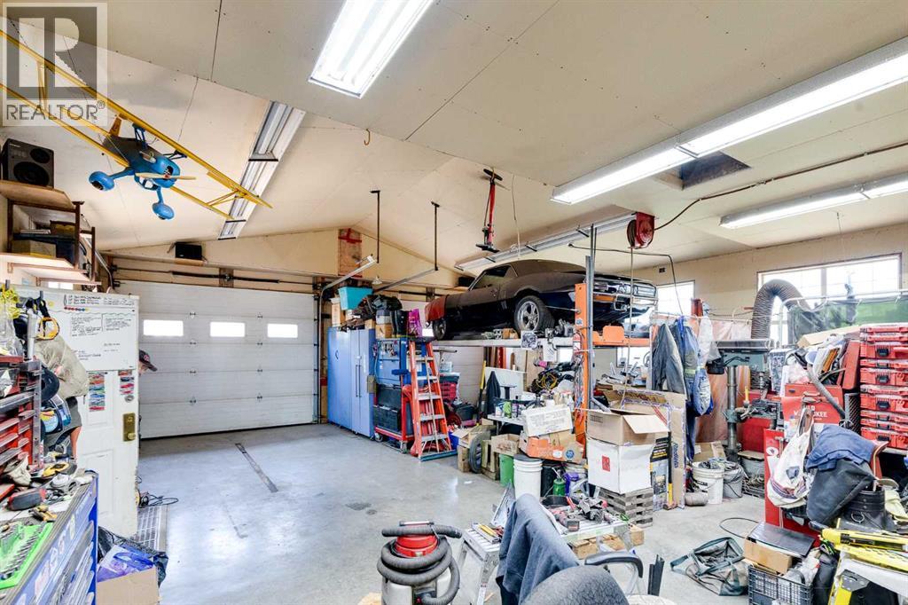 280166 Twp Rd 240, Chestermere, Alberta  T1X 0K5 - Photo 37 - A2333053