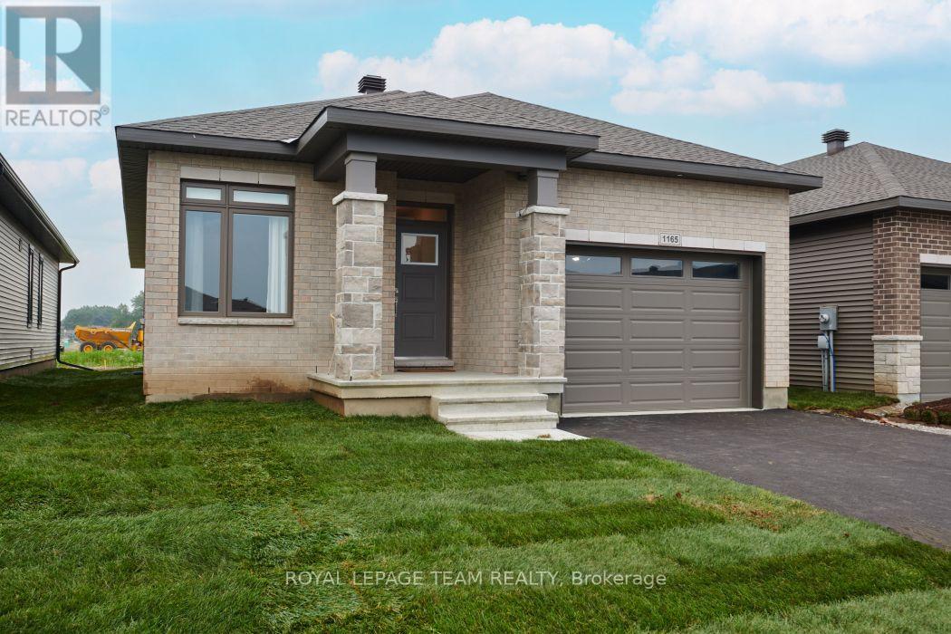 1165 POTTER DRIVE, Brockville, Ontario
