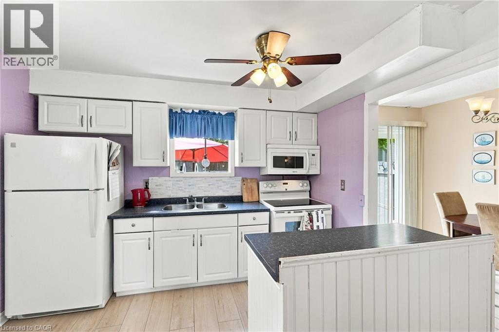 31 Belleau Street, Hamilton, Ontario  L8J 1N1 - Photo 16 - 40854074