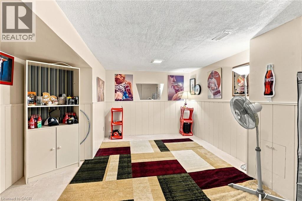 31 Belleau Street, Hamilton, Ontario  L8J 1N1 - Photo 34 - 40854074