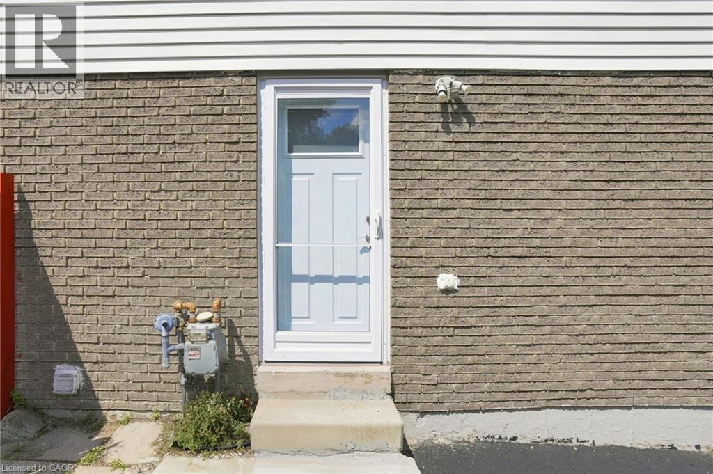 31 Belleau Street, Hamilton, Ontario  L8J 1N1 - Photo 40 - 40854074