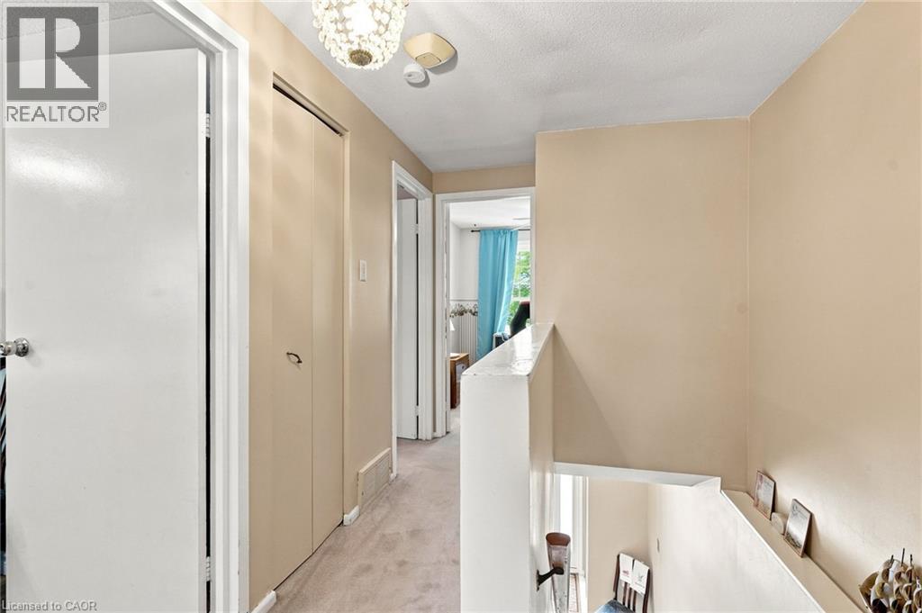 31 Belleau Street, Hamilton, Ontario  L8J 1N1 - Photo 22 - 40854074