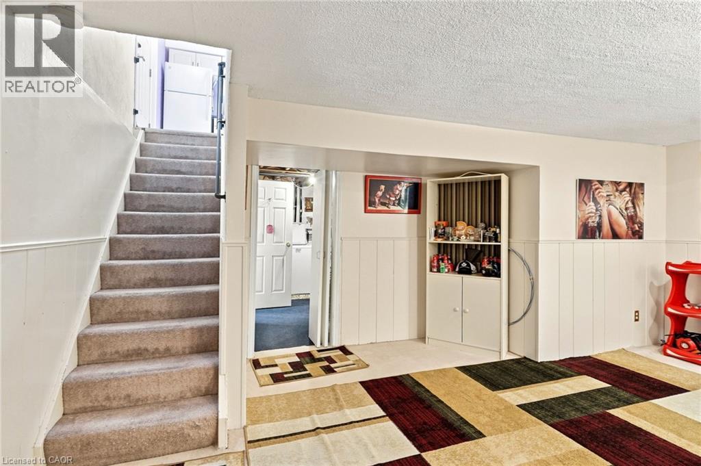 31 Belleau Street, Hamilton, Ontario  L8J 1N1 - Photo 35 - 40854074