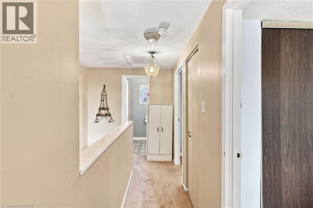 31 Belleau Street, Hamilton, Ontario  L8J 1N1 - Photo 23 - 40854074