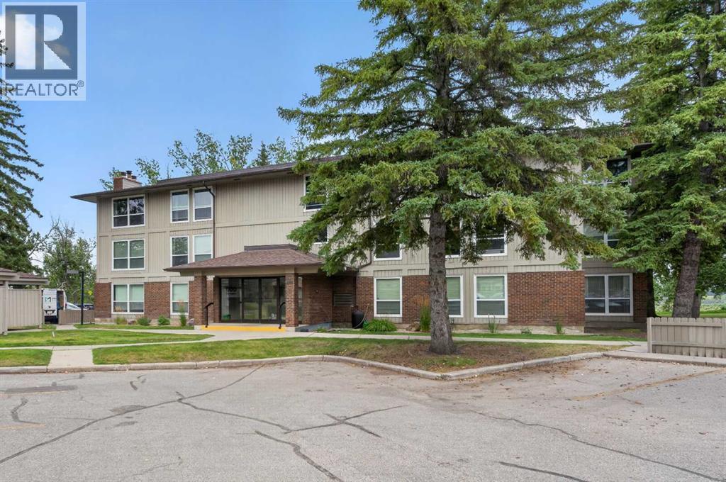 631, 860 Midridge Drive SE, Calgary, Alberta