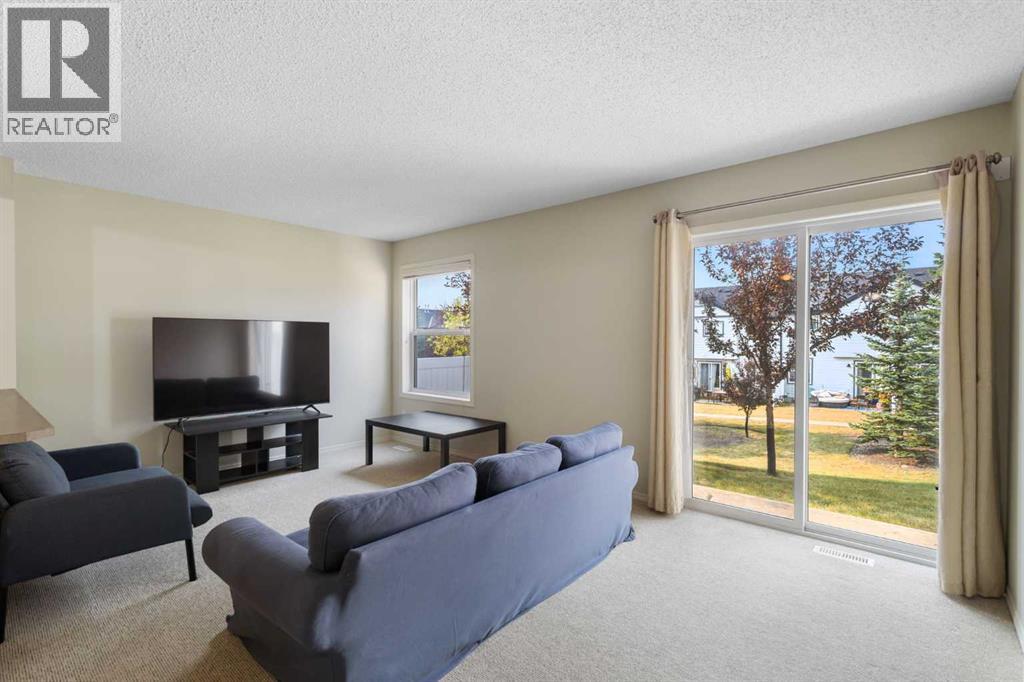 17 Panatella Villas NW, Calgary, Alberta  T3K 0G7 - Photo 4 - A2335375