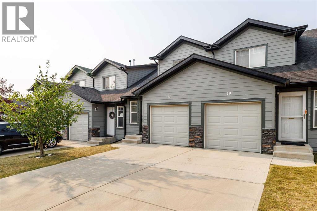 17 Panatella Villas NW, Calgary, Alberta  T3K 0G7 - Photo 27 - A2335375