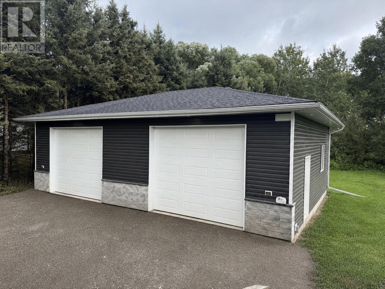 4168 Vanguard Ave, Thunder Bay, Ontario  P7K 1C9 - Photo 9 - TB2602288