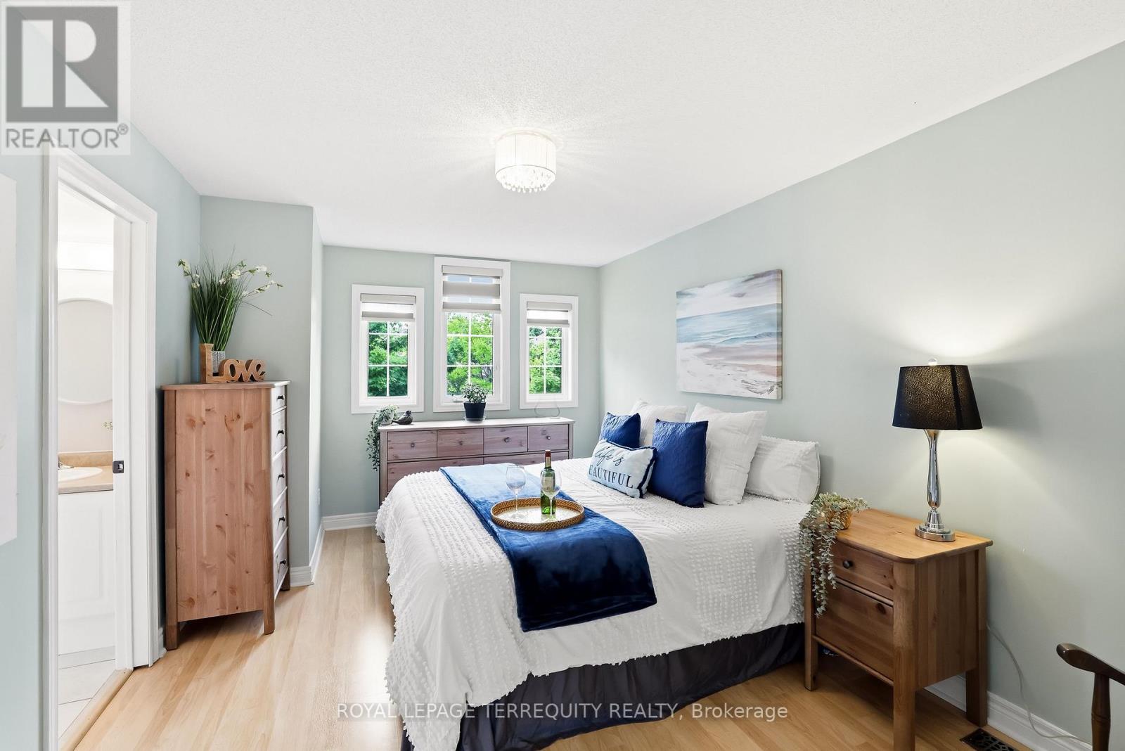 8 Sinden Drive, Whitby, Ontario  L1M 2B8 - Photo 26 - E13650666