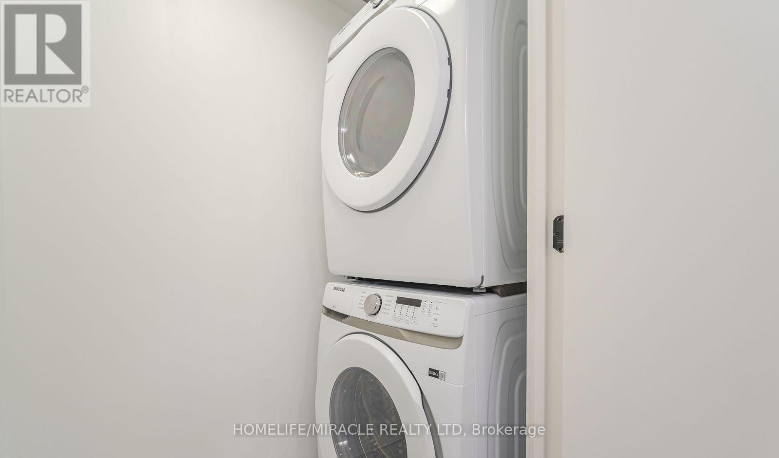 327 - 36 Zorra Street, Toronto, Ontario  M8Z 0G9 - Photo 8 - W13639800