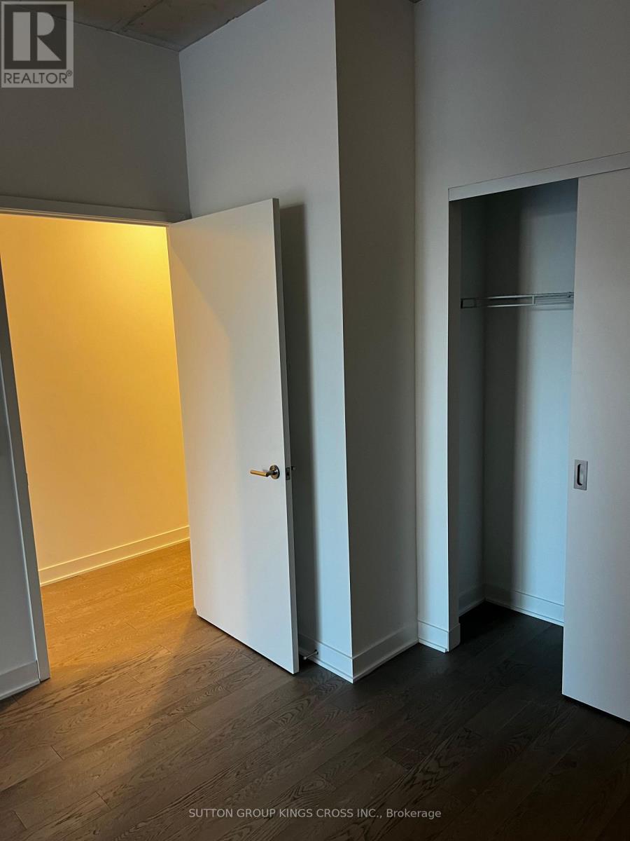 215 - 2720 Dundas Street W, Toronto, Ontario  M6P 1Y2 - Photo 10 - W13650328