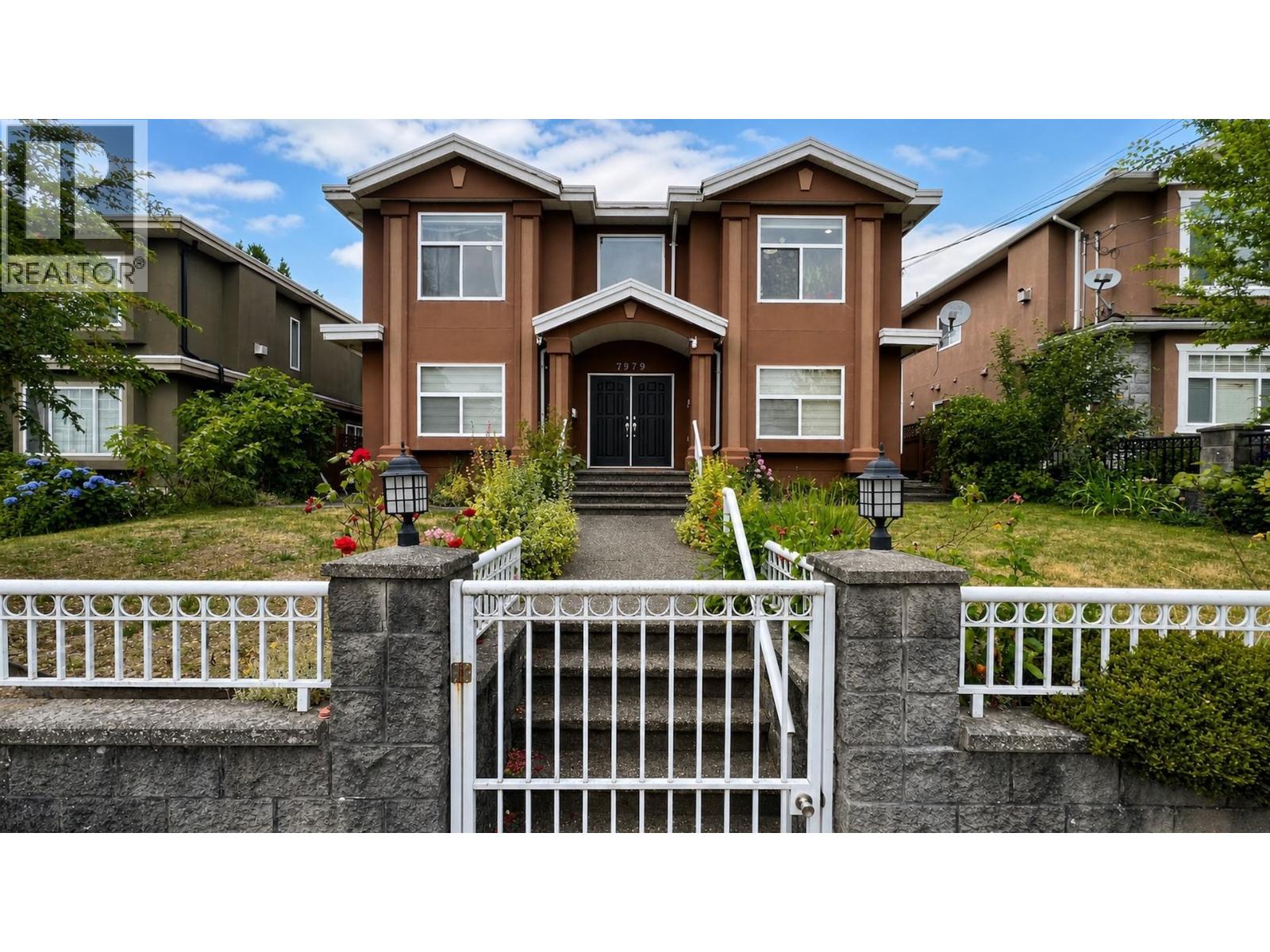 7979 11TH AVENUE, Burnaby, British Columbia