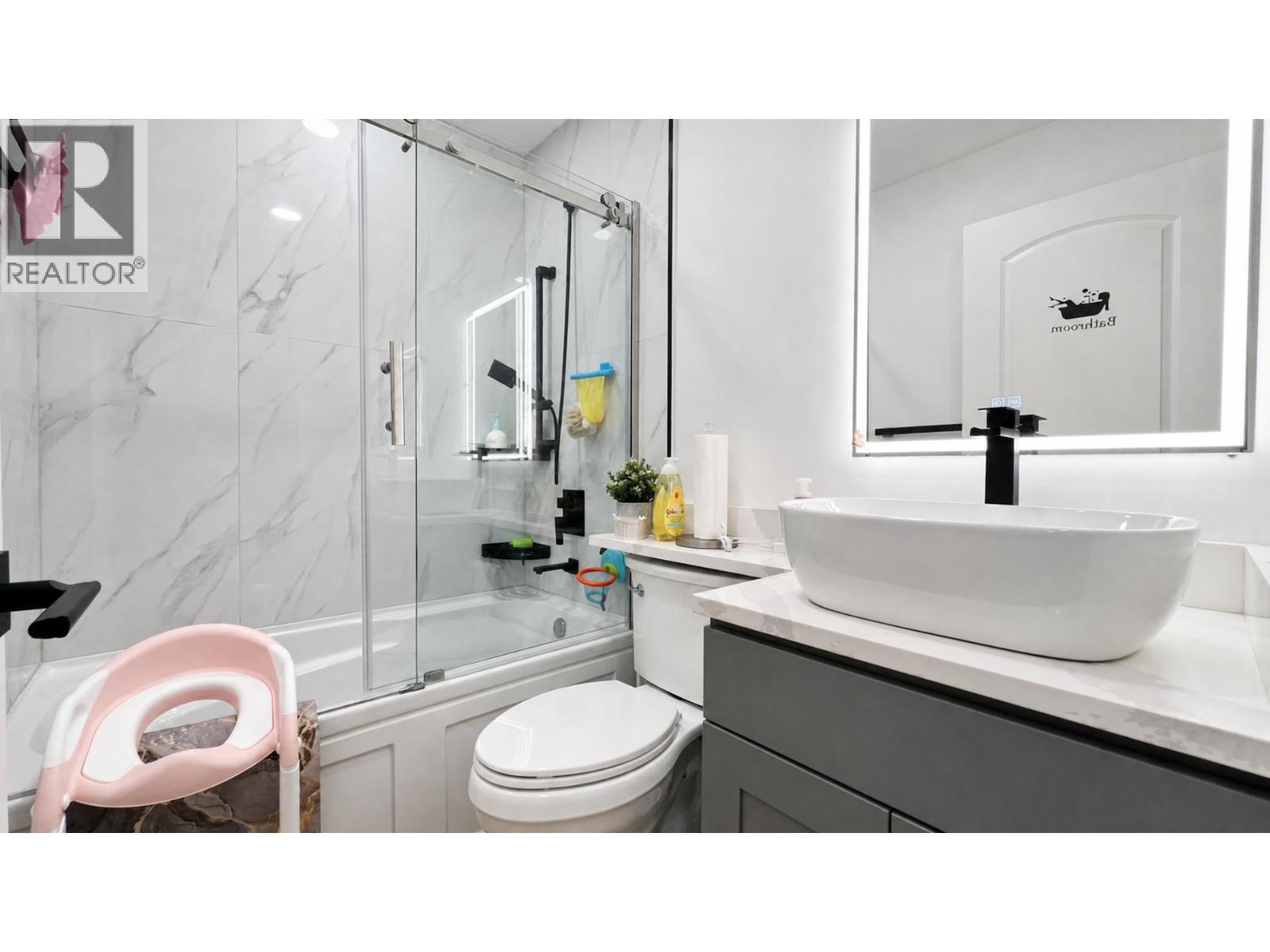 7979 11th Avenue, Burnaby, British Columbia  V3N 2N5 - Photo 29 - R3153766