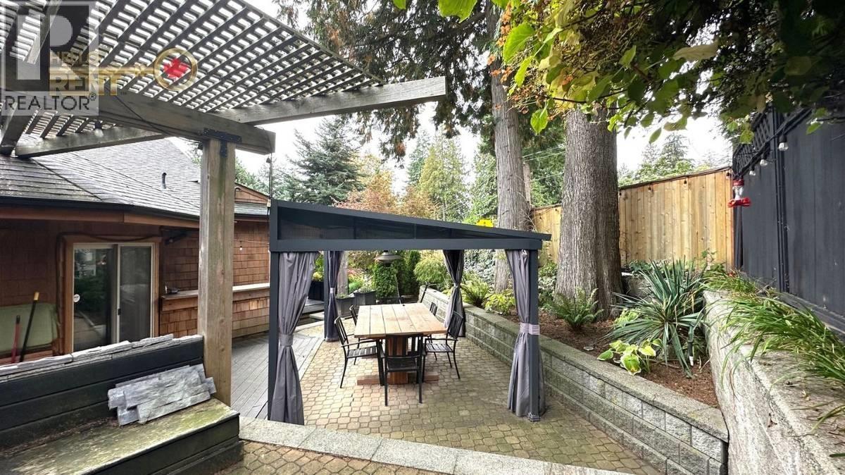 2136 Westview Drive, North Vancouver, British Columbia  V7M 3B3 - Photo 23 - R3153764