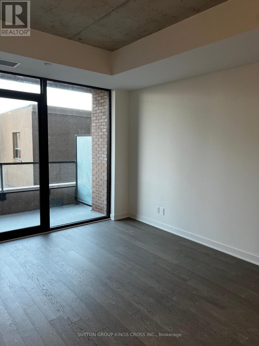 215 - 2720 Dundas Street W, Toronto, Ontario  M6P 1Y2 - Photo 14 - W13650328