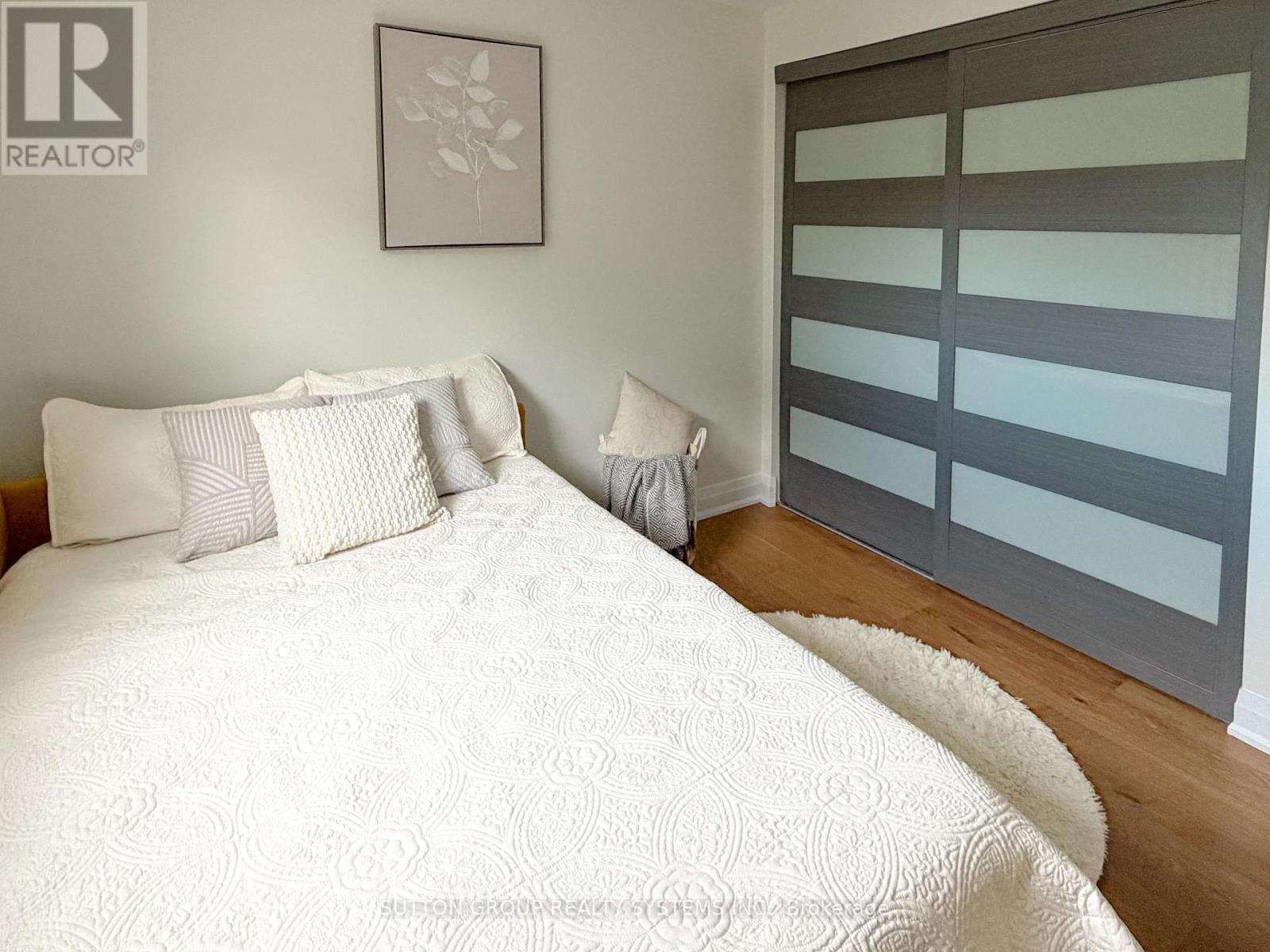19 Parkway Place, Hamilton, Ontario  L9H 6K3 - Photo 27 - X13651488