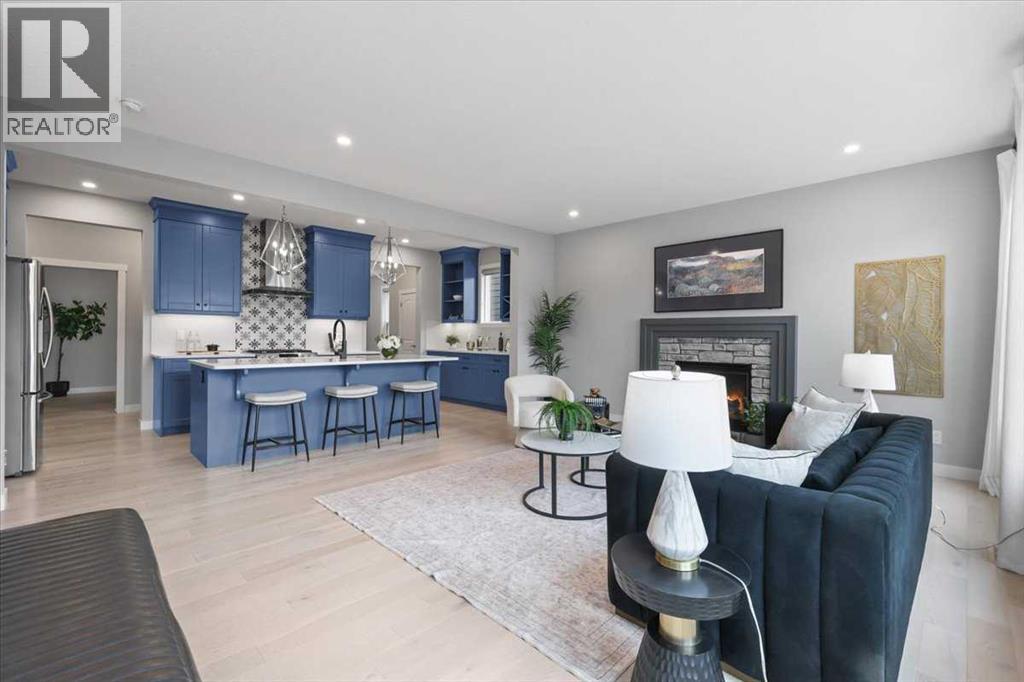 137 Cranbrook Cove SE, Calgary, Alberta  T3M 2S9 - Photo 10 - A2333775