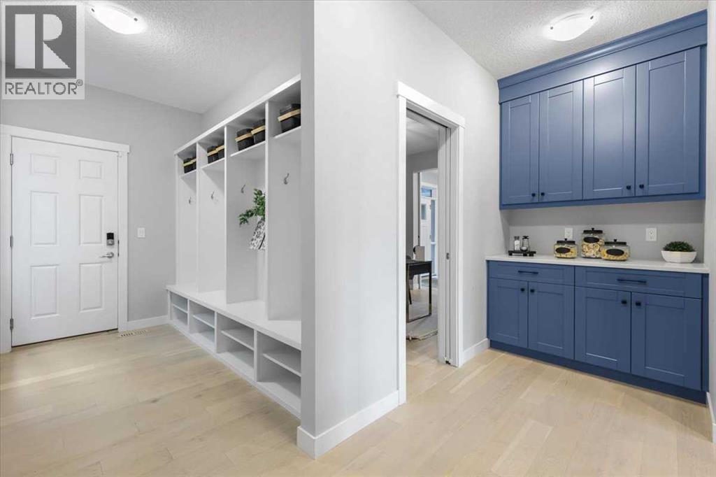 137 Cranbrook Cove SE, Calgary, Alberta  T3M 2S9 - Photo 20 - A2333775
