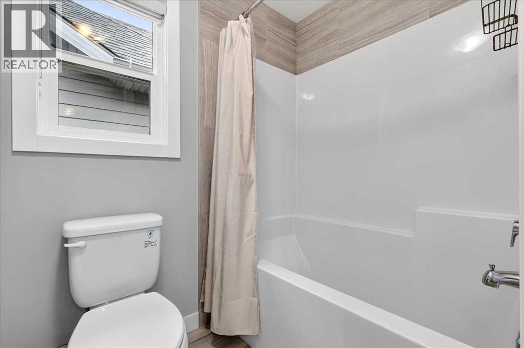 137 Cranbrook Cove SE, Calgary, Alberta  T3M 2S9 - Photo 29 - A2333775