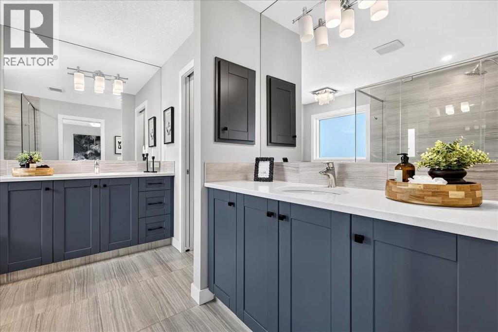 137 Cranbrook Cove SE, Calgary, Alberta  T3M 2S9 - Photo 35 - A2333775