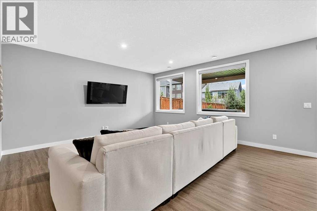 137 Cranbrook Cove SE, Calgary, Alberta  T3M 2S9 - Photo 38 - A2333775