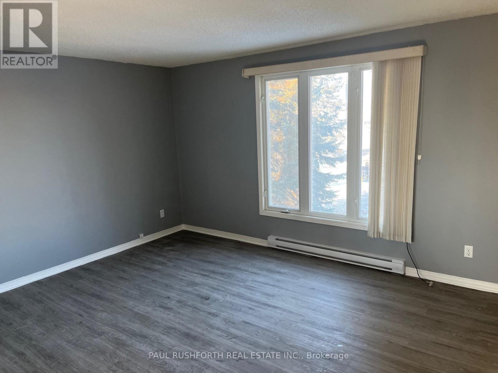 4 - 750 Notre Dame Street, Russell, Ontario K0A 1W0 - Photo 3 - X13566162
