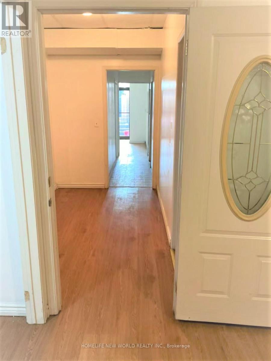 Lower Level Basement - 584 Dundas Street W, Toronto, Ontario M5T 1H5 - Photo 6 - C13651828