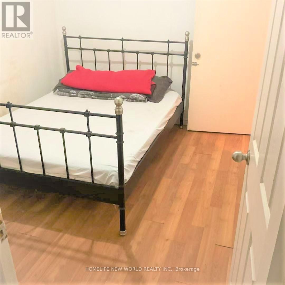 Lower Level Basement - 584 Dundas Street W, Toronto, Ontario M5T 1H5 - Photo 8 - C13651828
