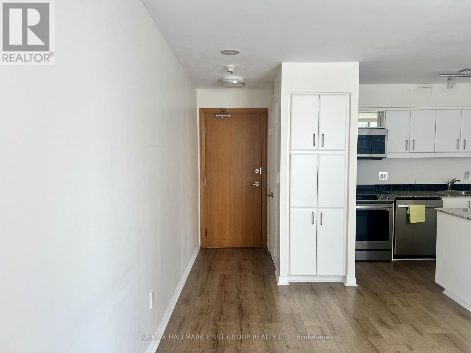 806 - 33 Sheppard Avenue E, Toronto, Ontario  M2N 7K1 - Photo 7 - C13651860