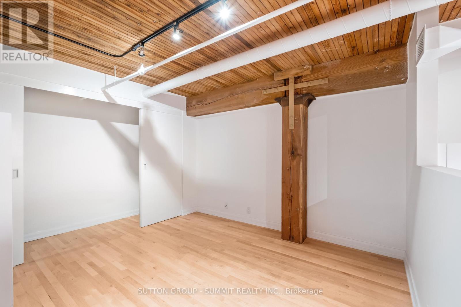 220 - 993 Queen Street W, Toronto, Ontario  M6J 1H2 - Photo 12 - C13651882