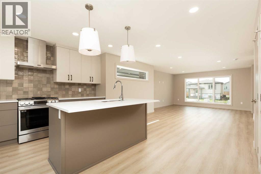 757 Riverhills Landing W, Lethbridge, Alberta  T1K 8H8 - Photo 9 - A2333289