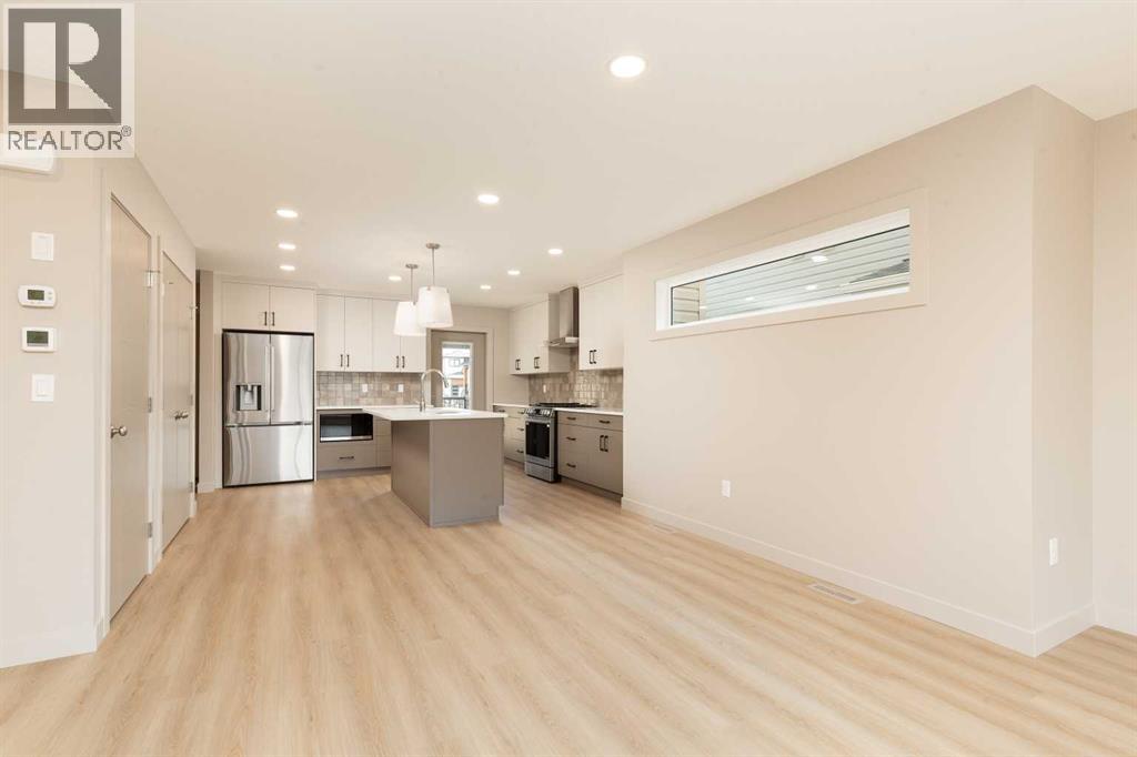 757 Riverhills Landing W, Lethbridge, Alberta  T1K 8H8 - Photo 7 - A2333289