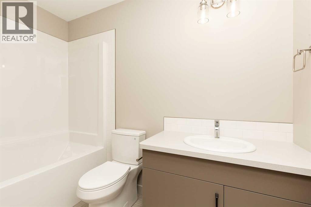 757 Riverhills Landing W, Lethbridge, Alberta  T1K 8H8 - Photo 32 - A2333289