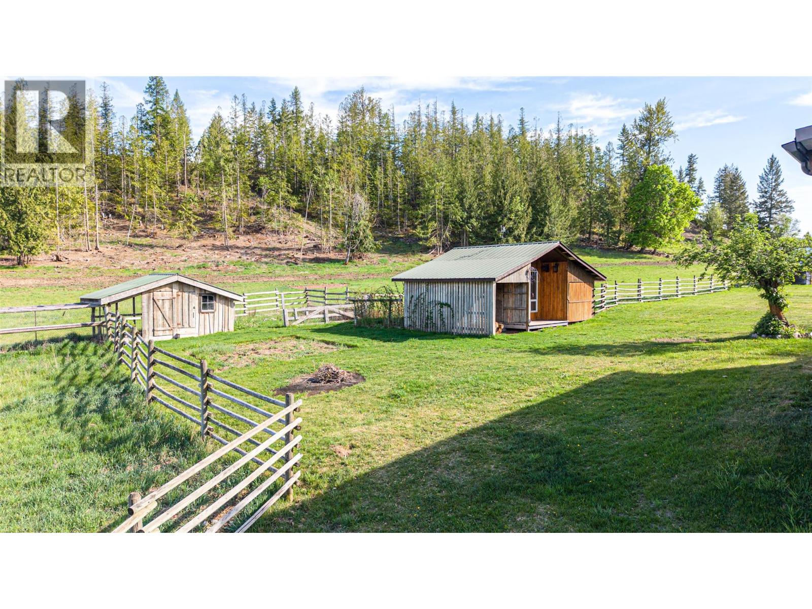 43 Sigalet Road, Lumby, British Columbia  V0E 2G6 - Photo 61 - 10376662