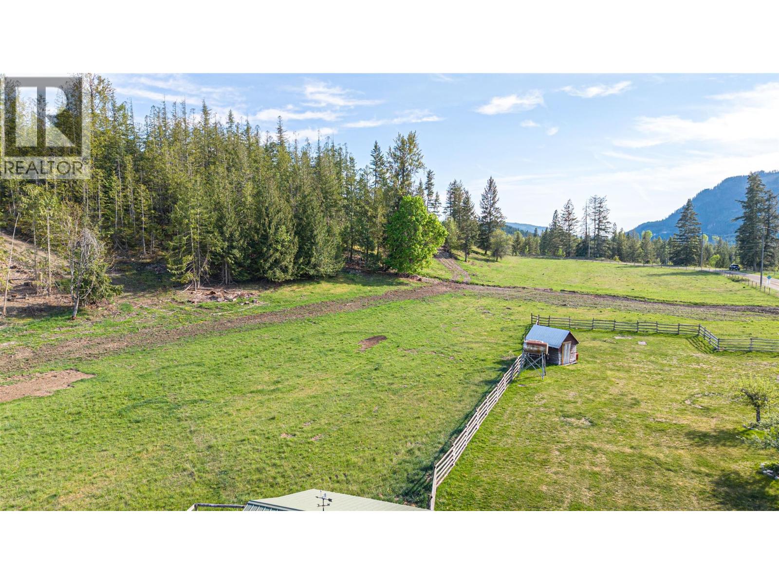 43 Sigalet Road, Lumby, British Columbia  V0E 2G6 - Photo 63 - 10376662