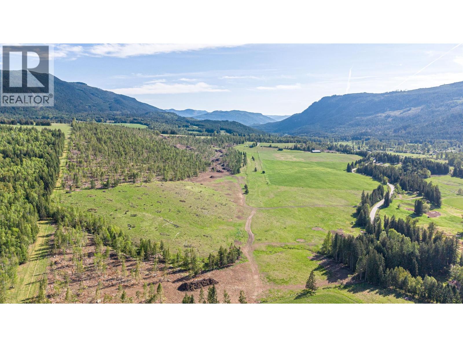43 Sigalet Road, Lumby, British Columbia  V0E 2G6 - Photo 13 - 10376662
