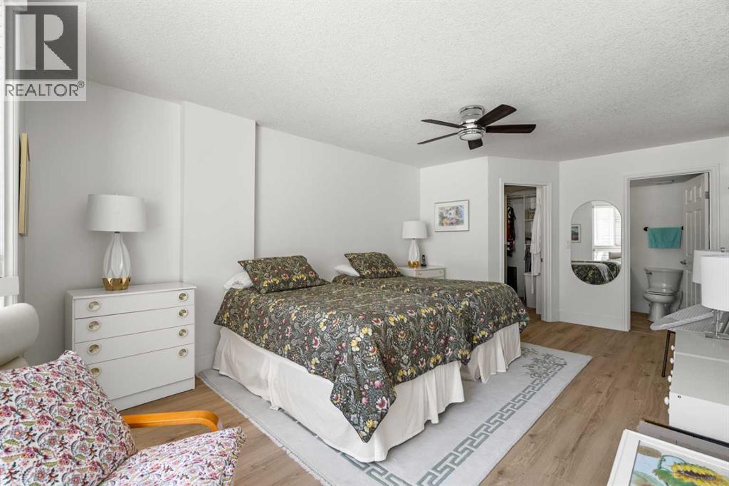 207, 2425 90 Avenue SW, Calgary, Alberta  T2V 4X8 - Photo 18 - A2329305