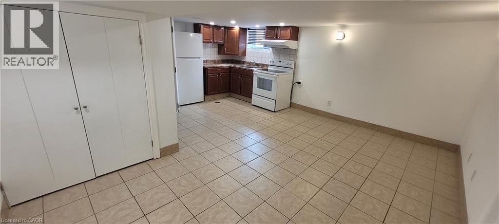 98 Limeridge Road E Unit# Lower Level, Hamilton, Ontario  L9A 2S3 - Photo 4 - 40837950