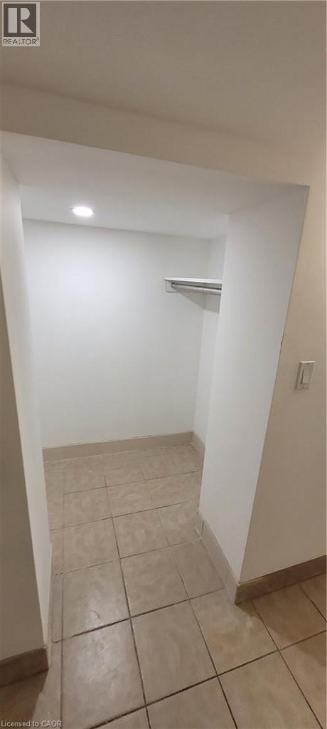 98 Limeridge Road E Unit# Lower Level, Hamilton, Ontario  L9A 2S3 - Photo 16 - 40837950