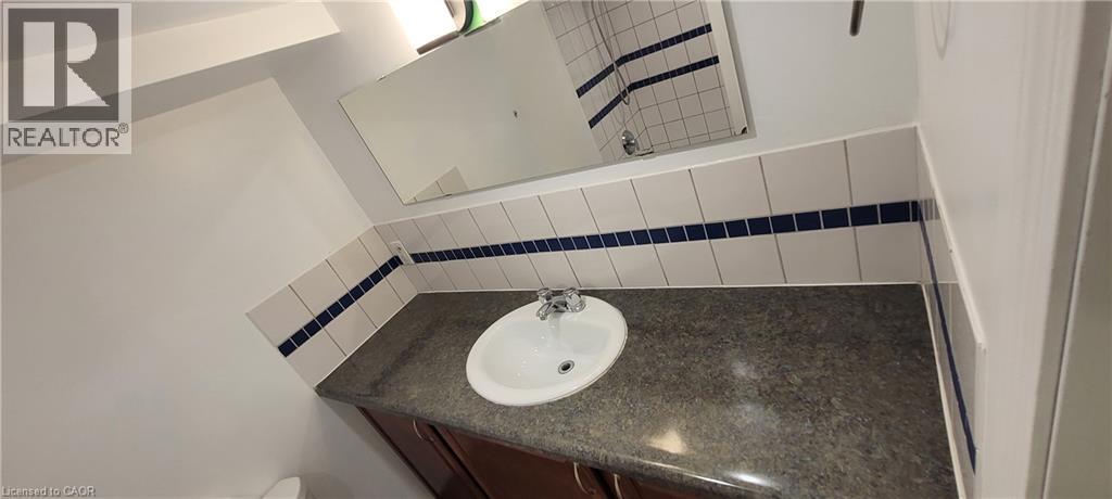 98 Limeridge Road E Unit# Lower Level, Hamilton, Ontario  L9A 2S3 - Photo 21 - 40837950