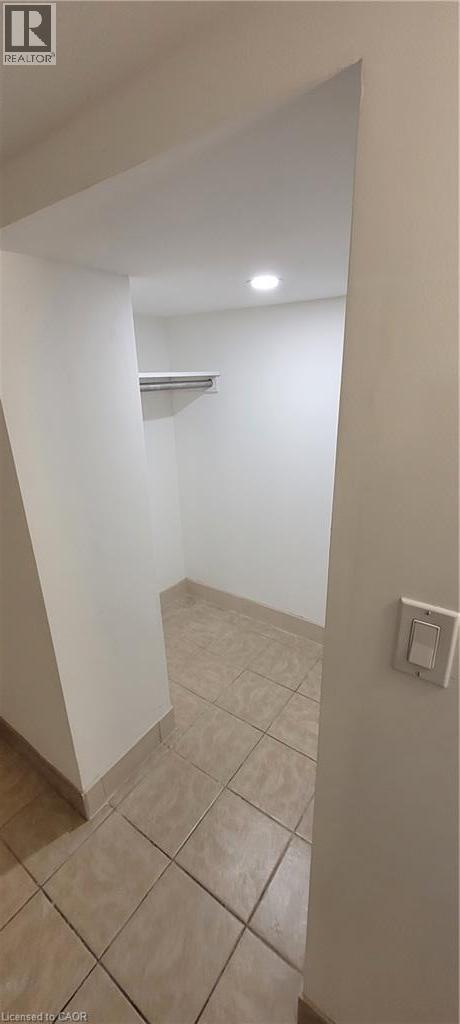98 Limeridge Road E Unit# Lower Level, Hamilton, Ontario  L9A 2S3 - Photo 17 - 40837950