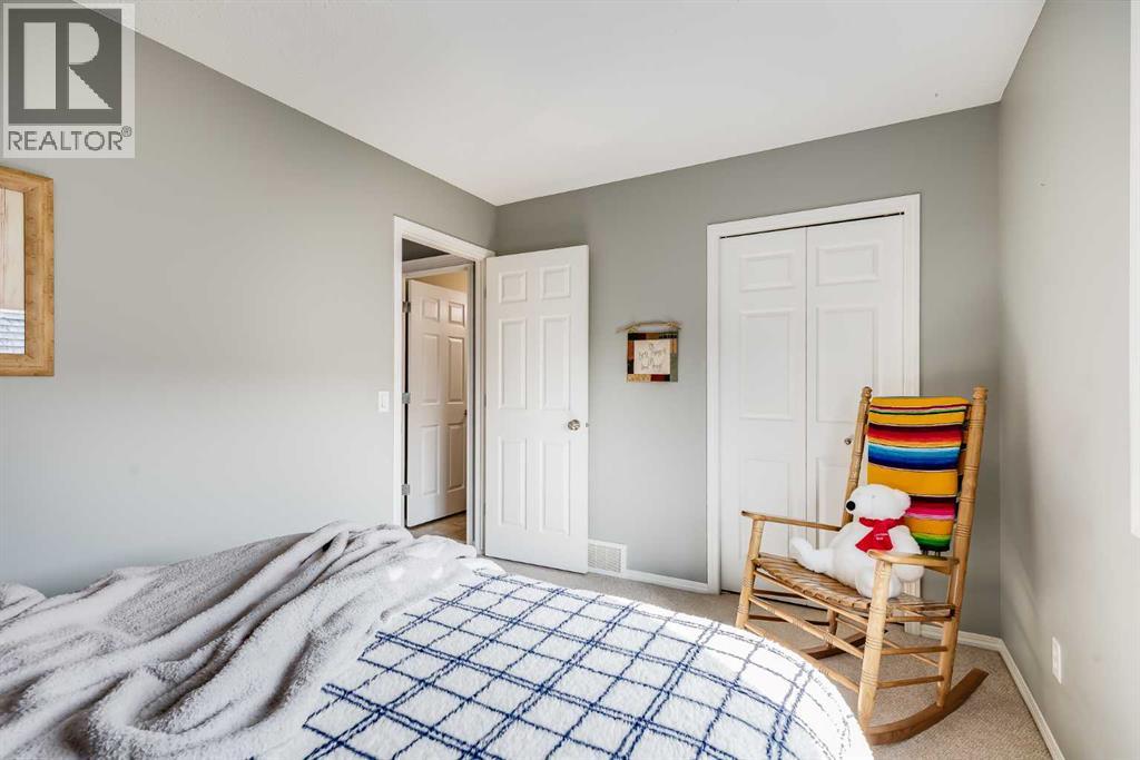 402 Fairways Mews NW, Airdrie, Alberta  T4B 2W9 - Photo 22 - A2333416