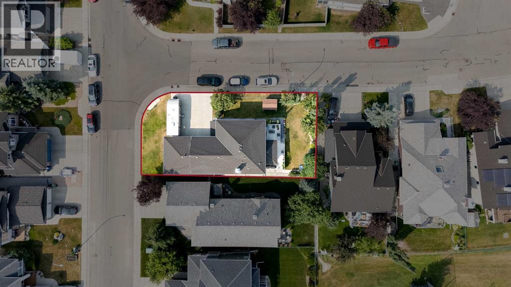 402 Fairways Mews NW, Airdrie, Alberta  T4B 2W9 - Photo 46 - A2333416