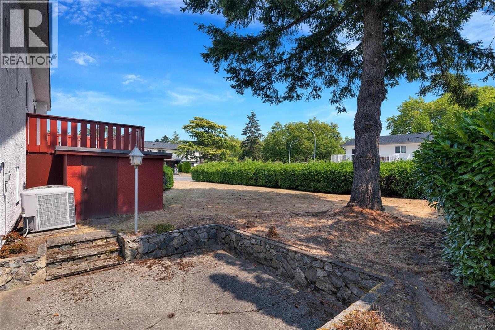 4333 Ramsay Pl, Saanich, British Columbia V8N 4Y8 - Photo 44 - 1044854