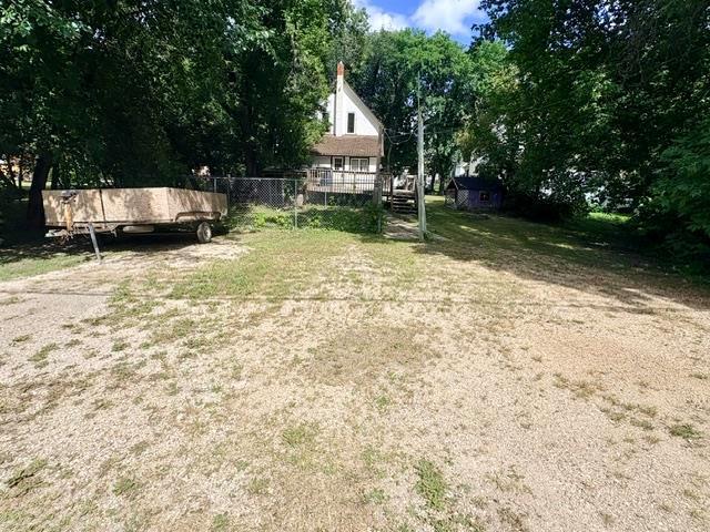 129 4th Avenue SW, Dauphin, Manitoba  R7N 1T8 - Photo 4 - 202619801