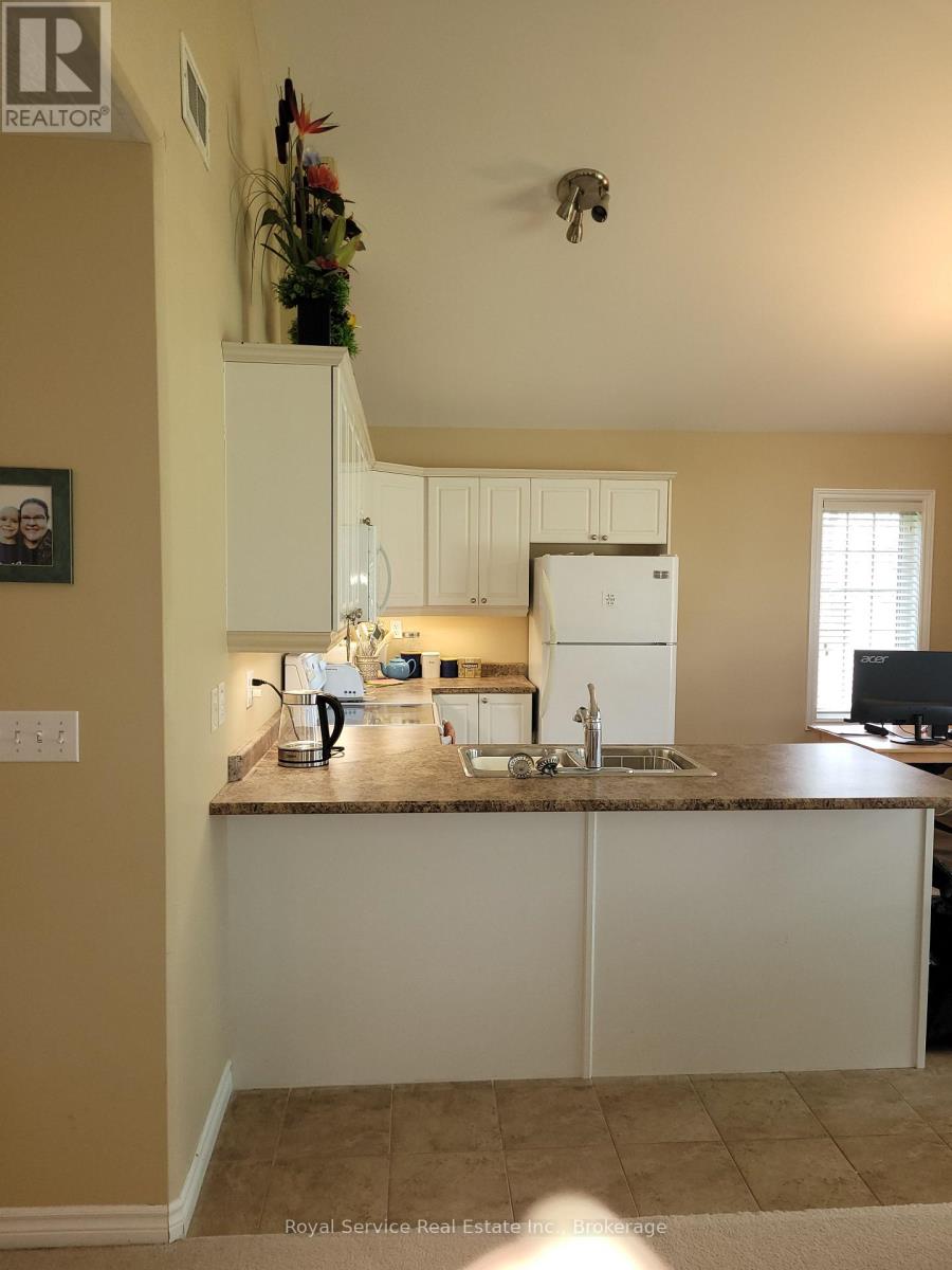 102 - 325 Densmore Road, Cobourg, Ontario  K9A 0E4 - Photo 7 - X13434134