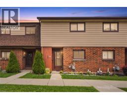 20 GLENVALE Drive Unit# 94, Hamilton, Ontario