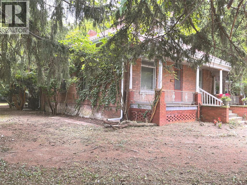62 Lacroix Street, Chatham, Ontario  N7M 2T6 - Photo 5 - 26011676