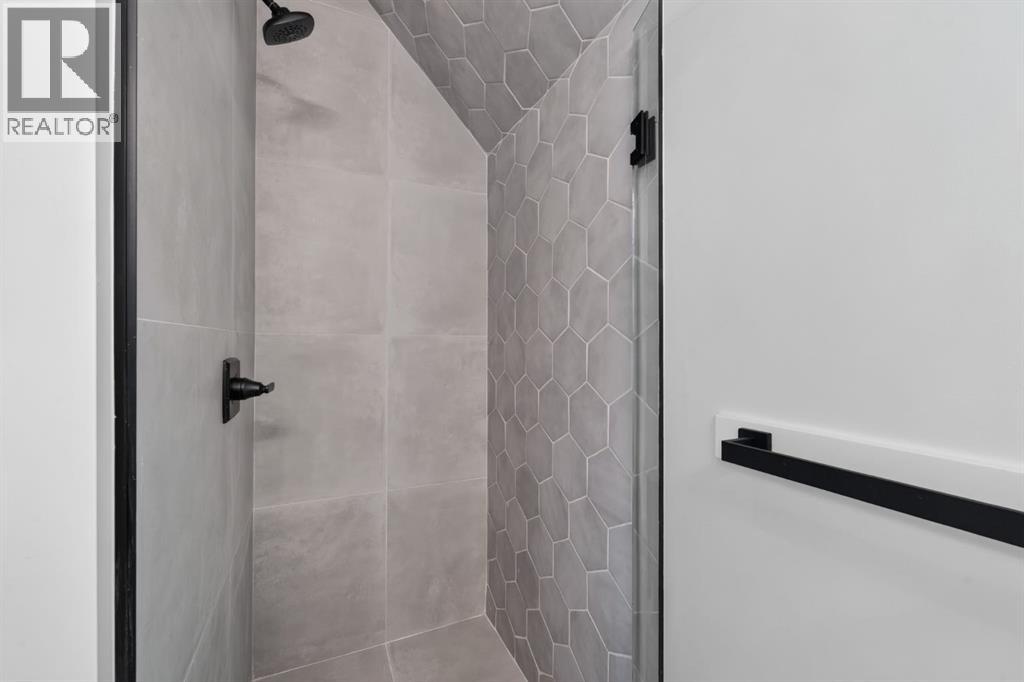 2018 12 Avenue SW, Calgary, Alberta  T3C 0S1 - Photo 37 - A2334160